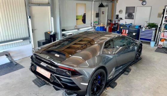 90592874_2690586271227460_2733589513870770176_n